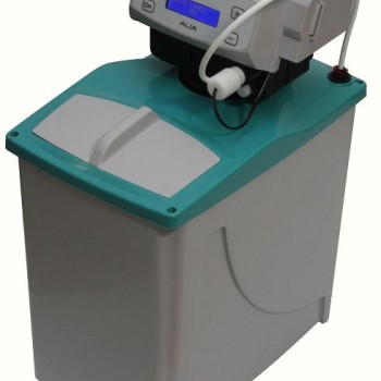 AUTOMATIC WATER SOFTENER NEW 5LT. 3/8"