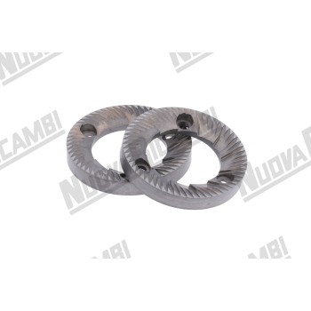 Жорна QUAMAR ON DEMAND праві, Ø шестигранник 63 - Ø внутр. 38 - вис. 9,5, 3 отвори