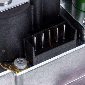 Газовий клапан Honeywell VK4105M5132 для газового котла Ferroli Divatop, Domitech, Domicondens 39817850