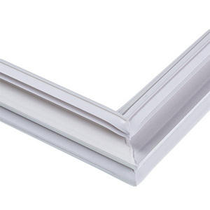 Ущільнювальна гума для морозильної камери Indesit C00536456 755x575 мм