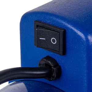 Вакумний насос LEETO 2XZ-1 A/C (2 ступ./70 літ/хв.) Вакумний насос LEETO 2XZ-1 A/C (2 ступ./70 літ/хв.)