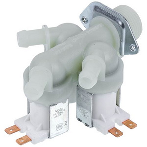 Клапан подачі води для пральної машини Whirlpool 481981729332 3WAY/180/10.5 мм