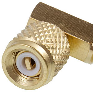 Переходник угловой V03 VALUE (наружный 5/16&apos&apos, внутренний 1/4&apos&apos)