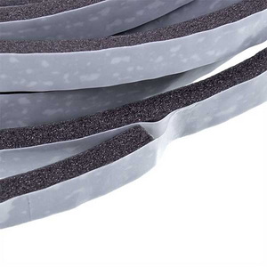 Ущільнювач (самоклеючий) для варильної поверхні Whirlpool 481246688969 L=2500mm B=5mm H=3mm Ущільнювач (самоклеючий) для варильної поверхні Whirlpool 481246688969 L=2500mm B=5mm H=3mm