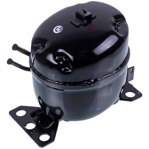 Компрессор для холодильника HMM100A Zanussi ZEL R600a 100 W (с пусковым реле ZHB43-120P15C)